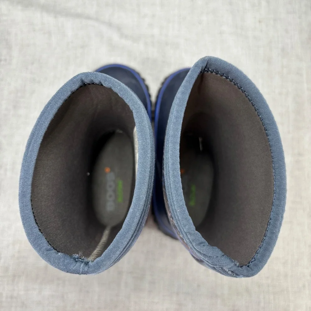 Bogs Kids Neo-Classic Digital Camo Winter Boots Navy Blue Waterproof Kid Size 10